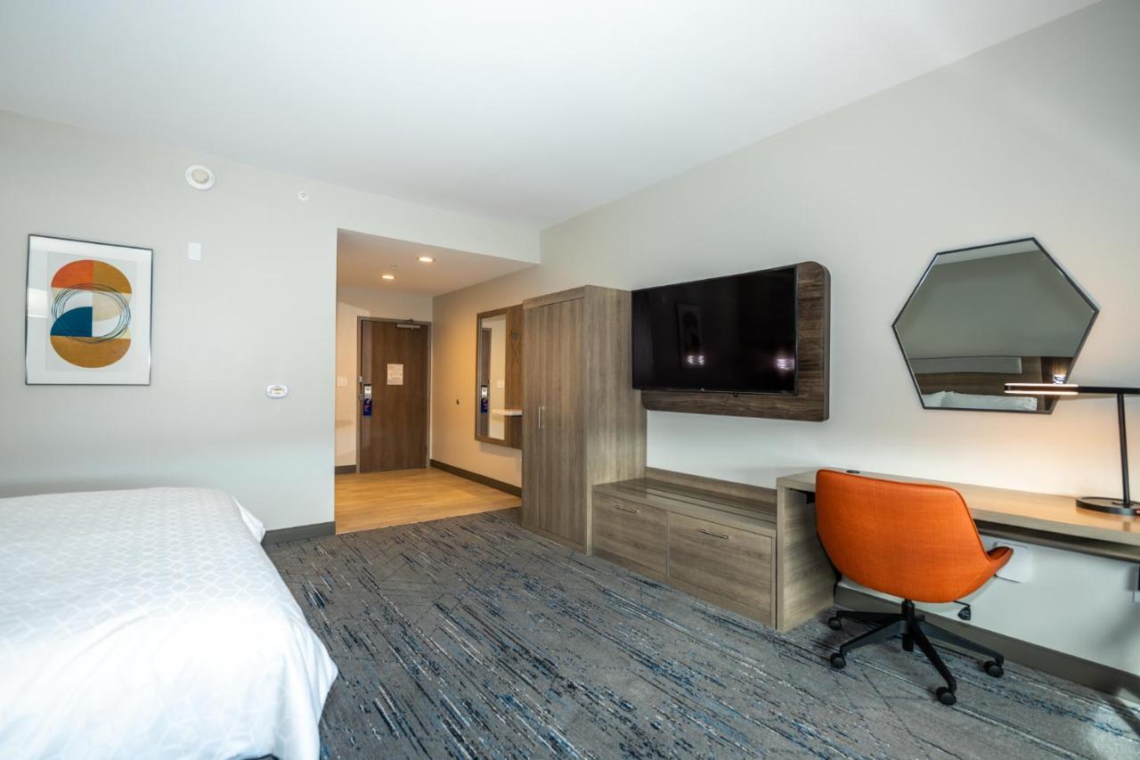 Holiday Inn Express & Suites Charlottesville By Ihg Kültér fotó