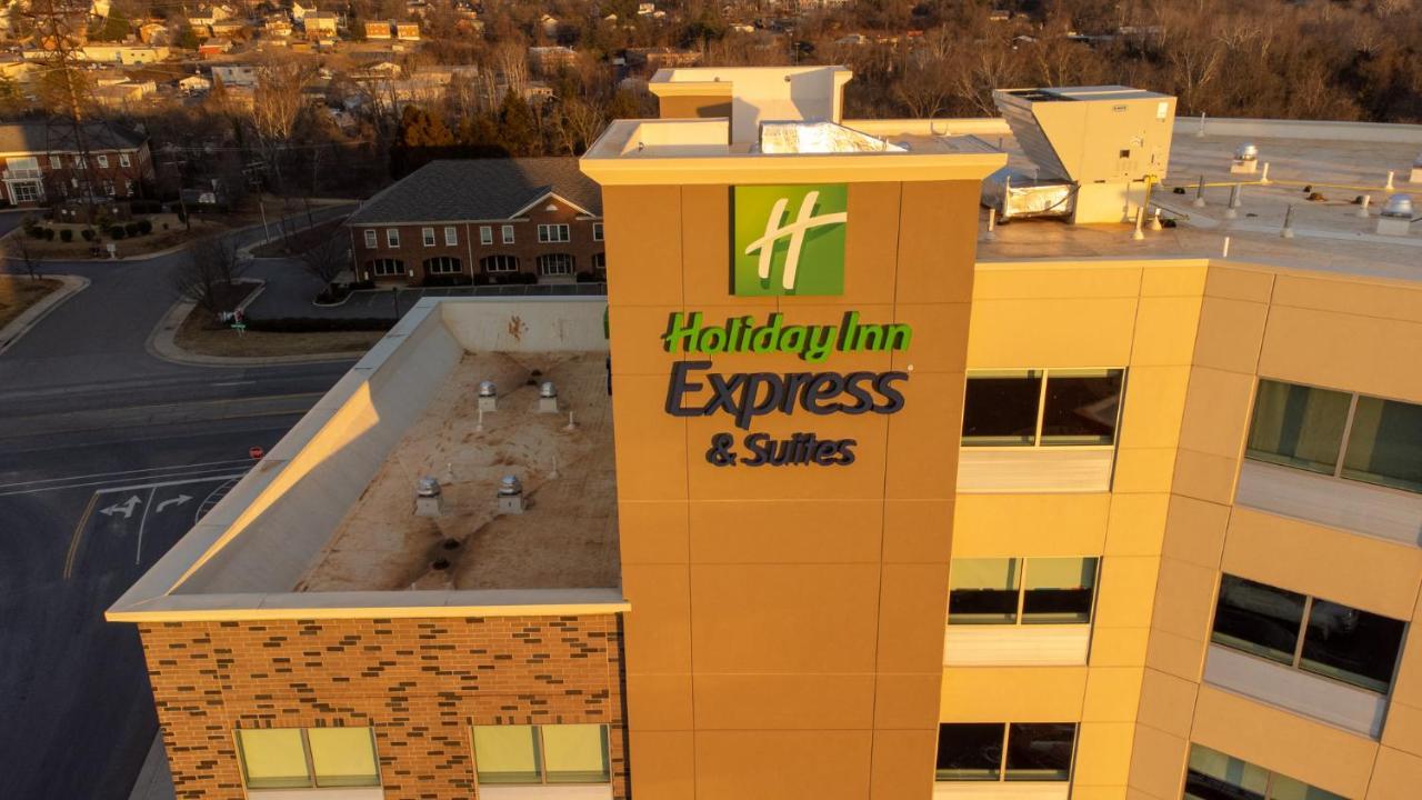 Holiday Inn Express & Suites Charlottesville By Ihg Kültér fotó