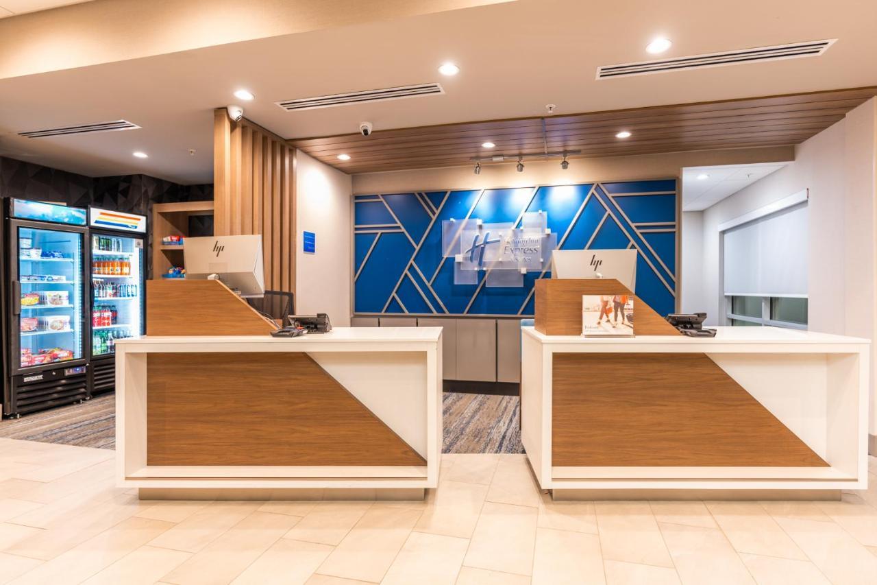 Holiday Inn Express & Suites Charlottesville By Ihg Kültér fotó