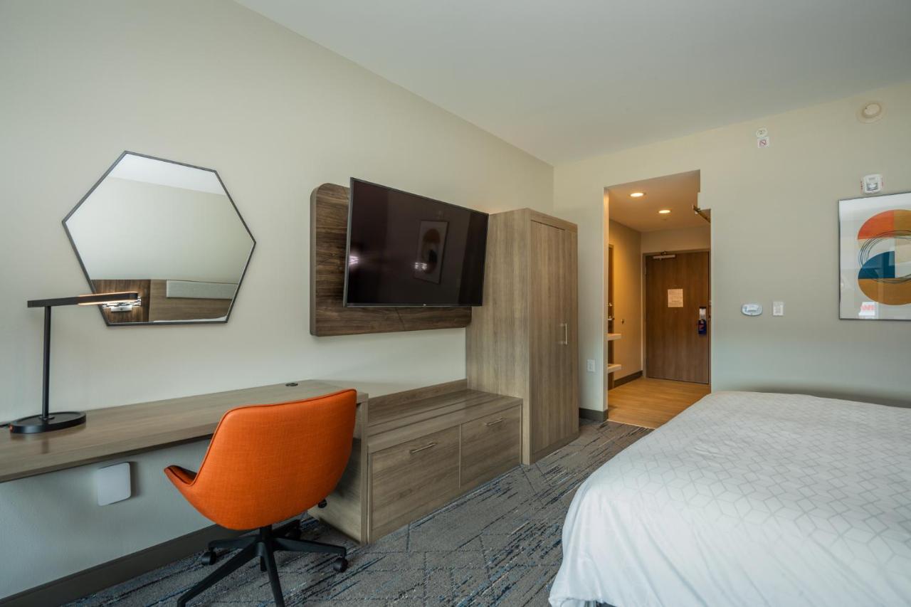 Holiday Inn Express & Suites Charlottesville By Ihg Kültér fotó