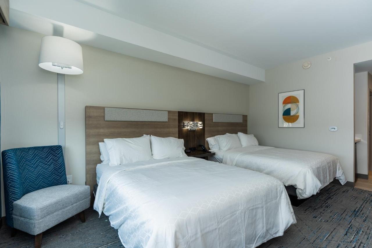 Holiday Inn Express & Suites Charlottesville By Ihg Kültér fotó