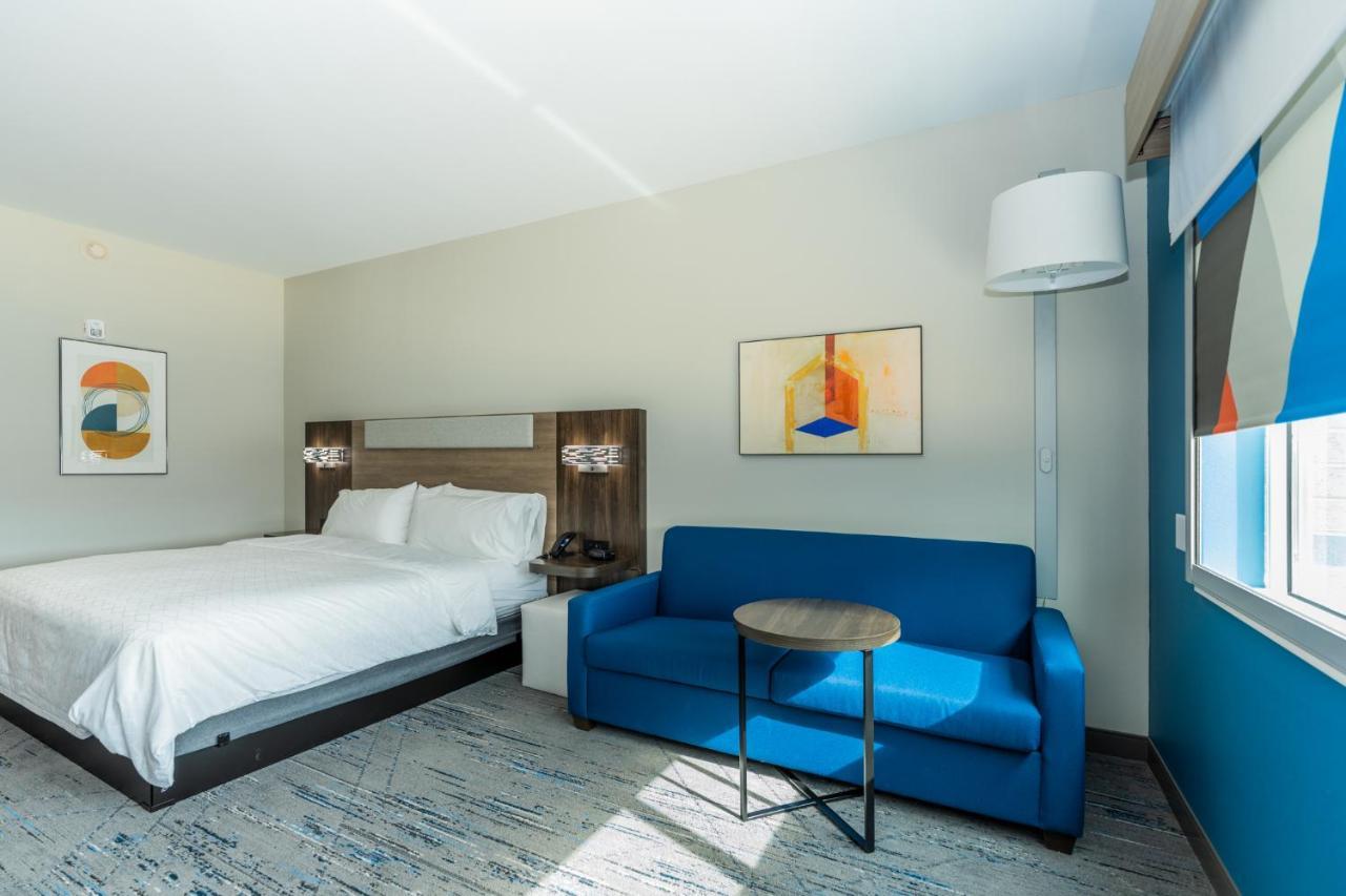 Holiday Inn Express & Suites Charlottesville By Ihg Kültér fotó