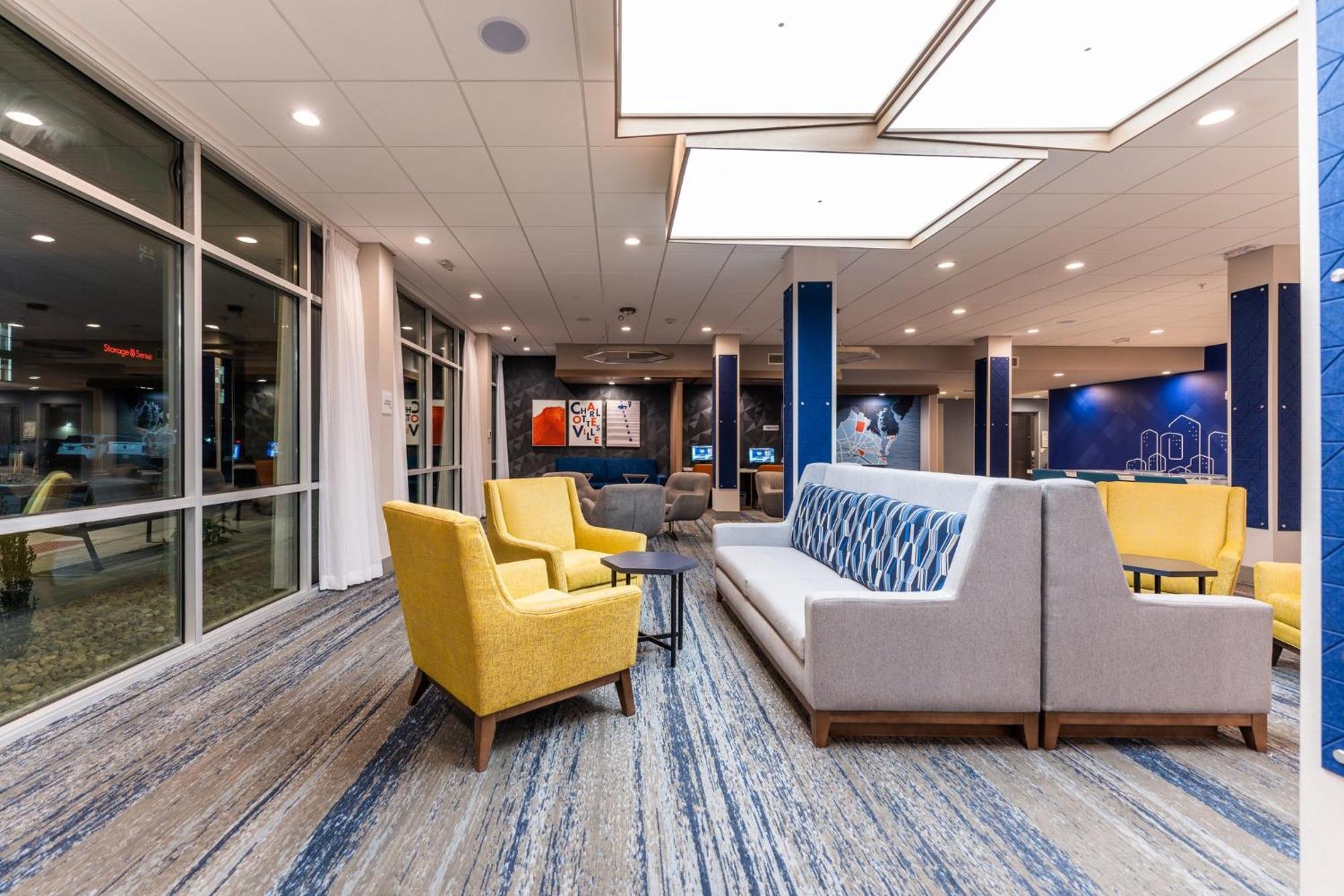 Holiday Inn Express & Suites Charlottesville By Ihg Kültér fotó